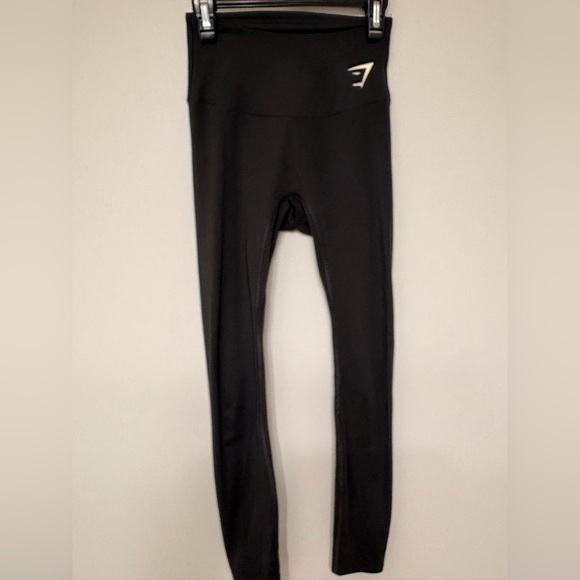 Gymshark Pants - Gymshark Black Power  Leggings short